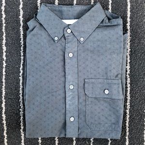 MEN’S BANANA REPUBLIC SHIRT SIZE: SMALL